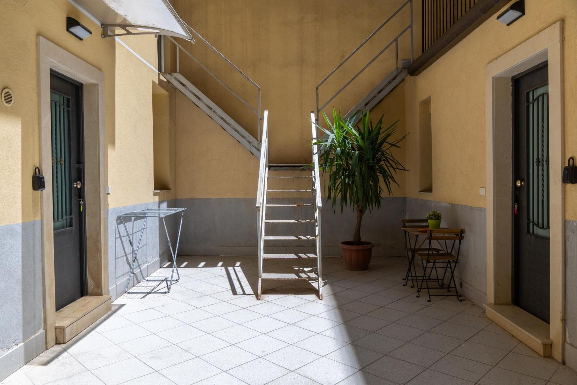Ocucchiti Casa Vacanze A Catania Exterior photo